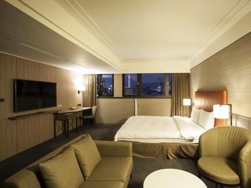 Citizen Hotel Тайпей Екстериор снимка